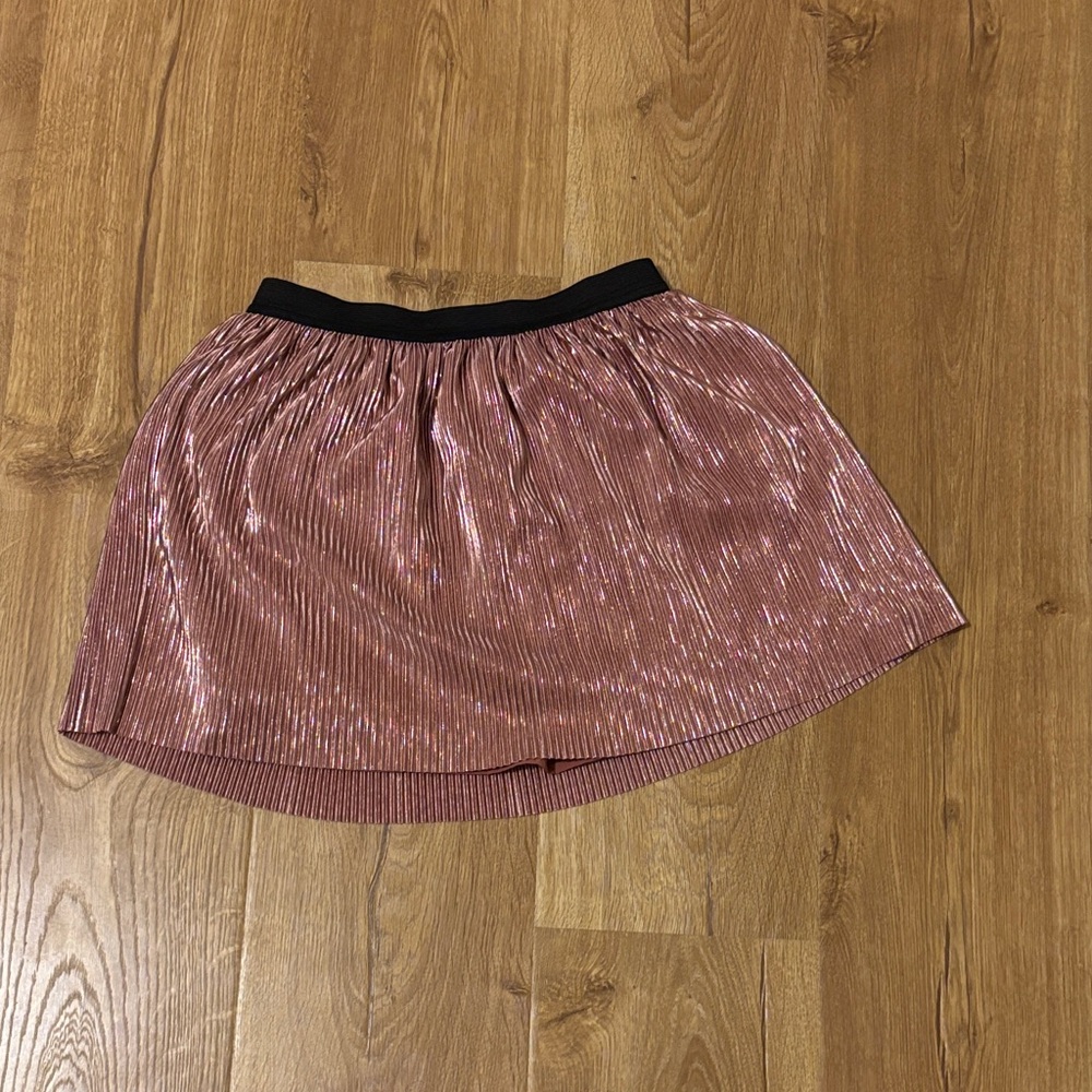 Girls shimmery pink skirt